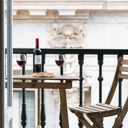 Guestready - Cosy Near Money Museum شقة