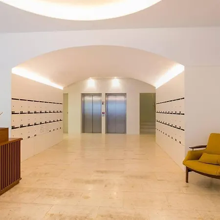 شقة Guestready - Cosy Near Money Museum *